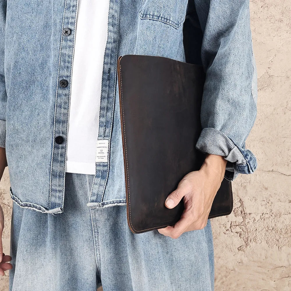 Brown crazy horse leather horizontal computer liner bag with first-layer cowhide construction and wear-resistant function