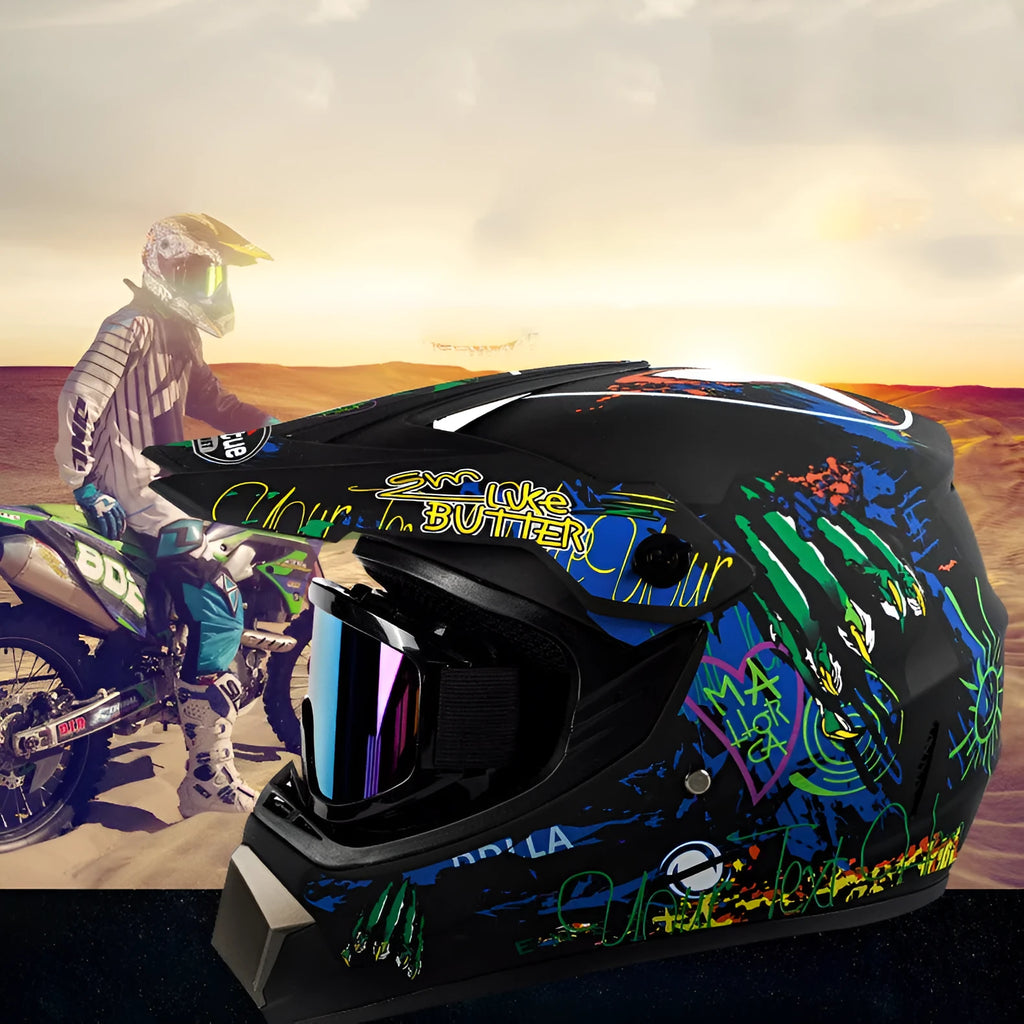 Adult kart cross-country helmet in ABS construction available in S, M, L, XL sizes