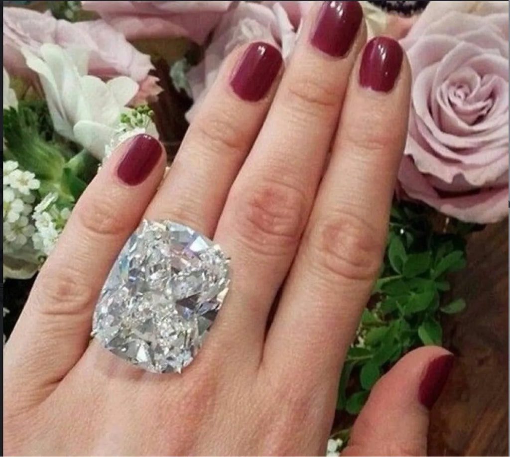 Women's simple inlaid white square diamond ring with electroplated white gold finish on alloy band