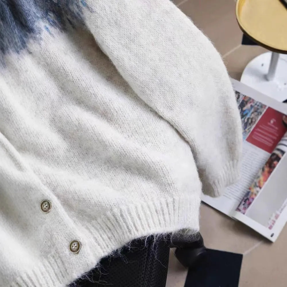 Women's contrast colour jacquard thickened sweater coat in loose fit with long sleeves, shown in milky white