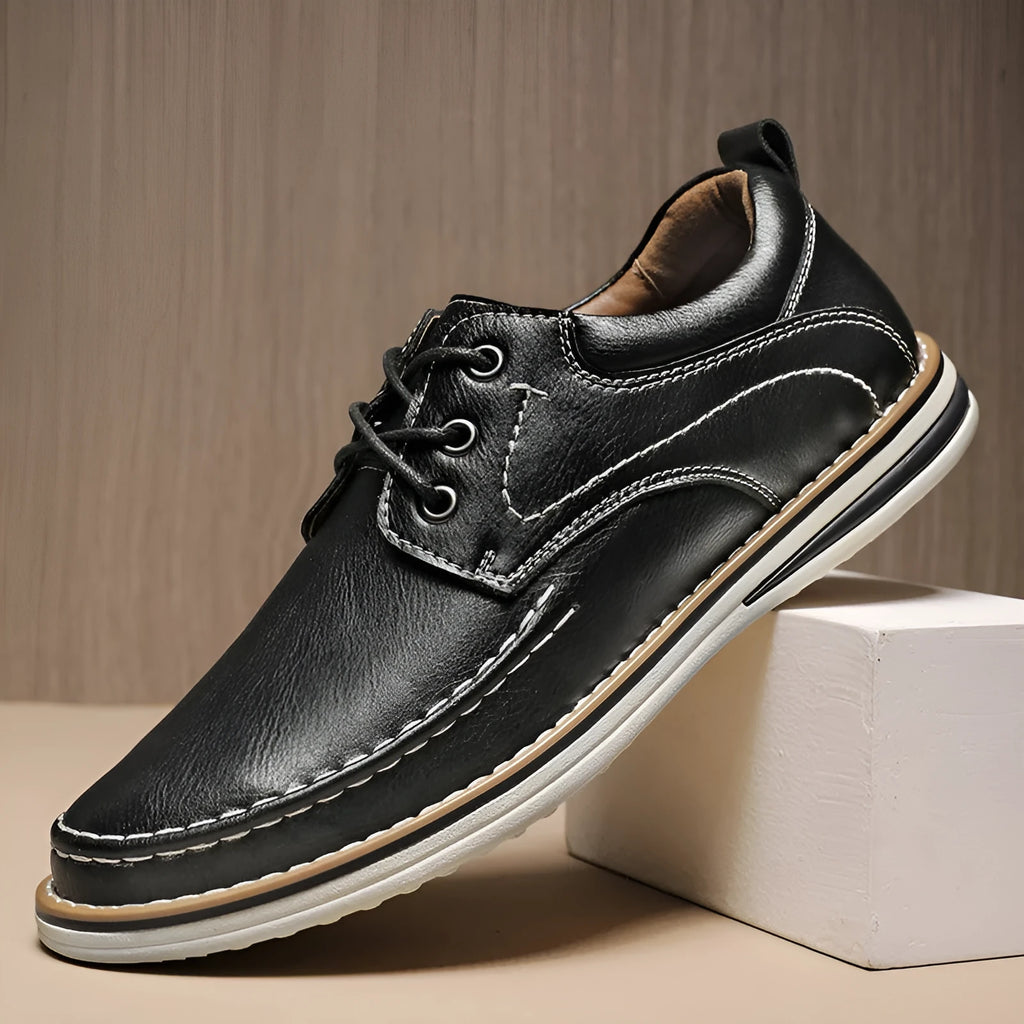 Men's brown genuine leather casual shoes with round toe and lace-up front on rubber sole