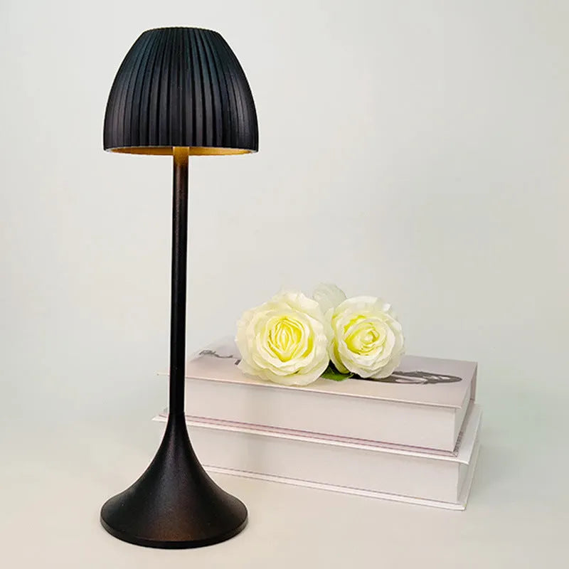 Ins pattern dimming small night lamp in thin round bottom black or white with 1800mAh battery and USB cable