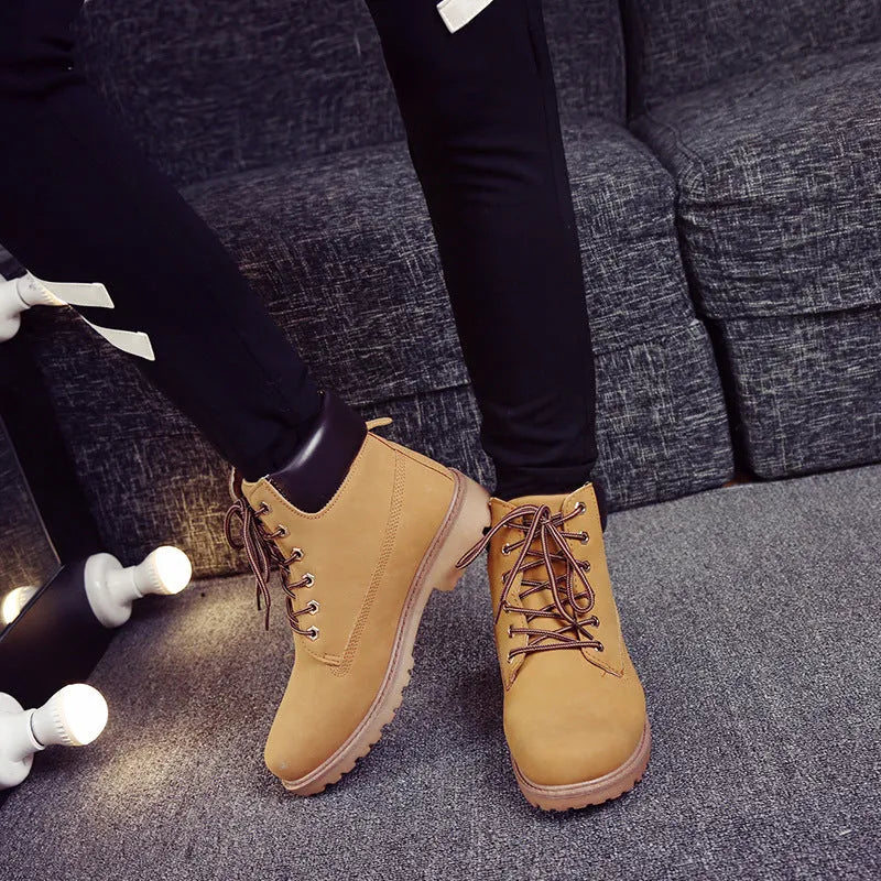 Men's Martin boots with velvet lining, round toe, and front lace-up in multiple colours