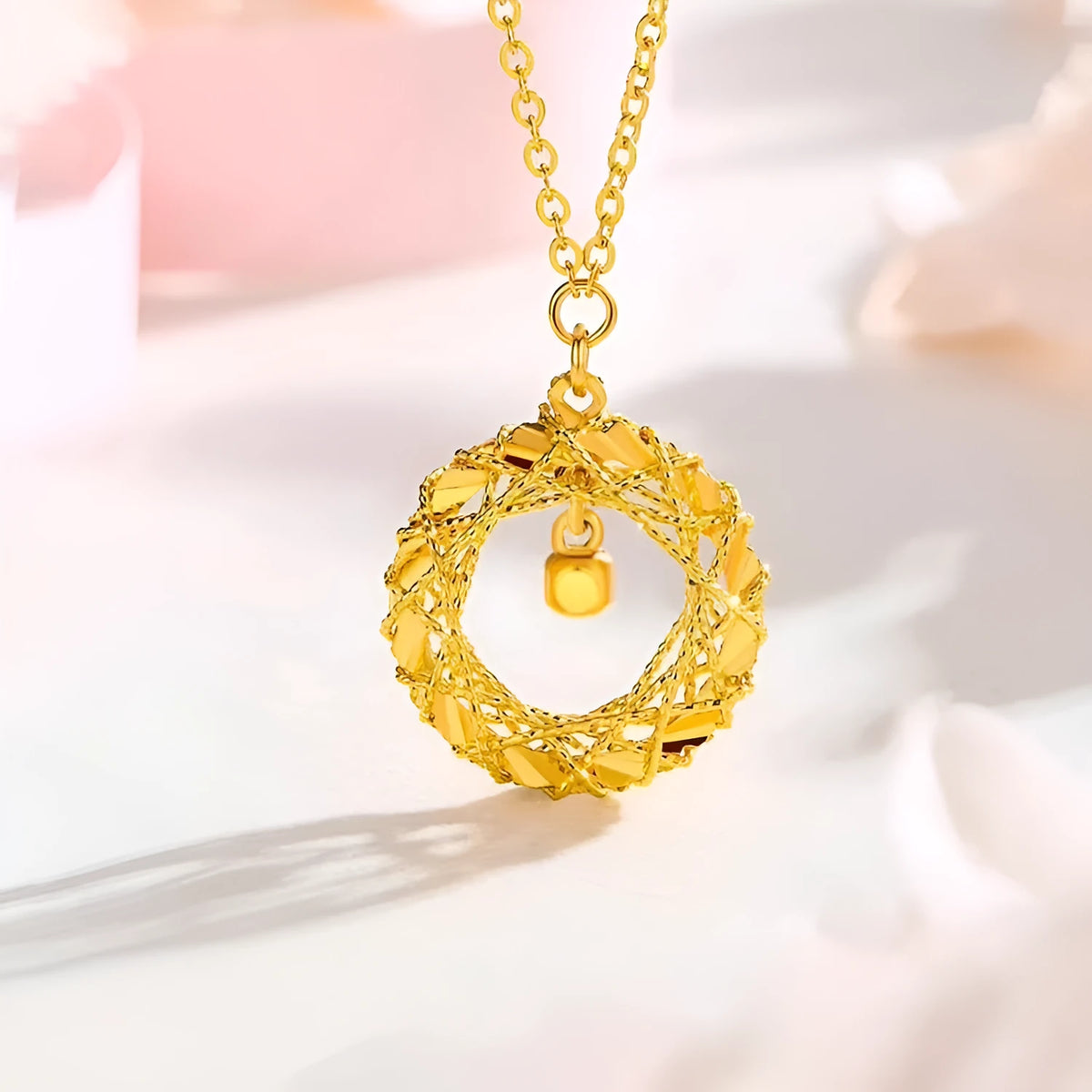 Gold circle net design necklace for women with titanium steel O chain and geometric electroplated pendant.