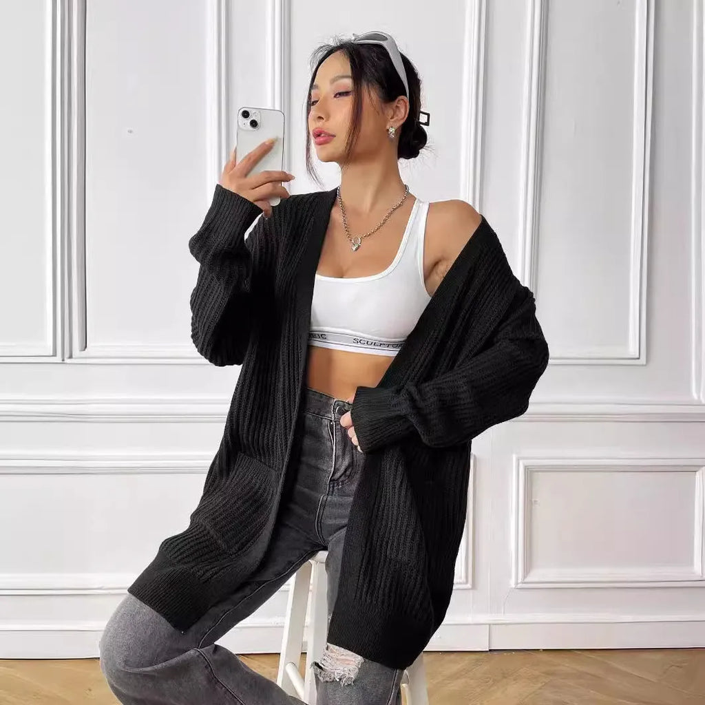 Women's double pocket acrylic cardigan with 65cm length and street hipster style in solid colour