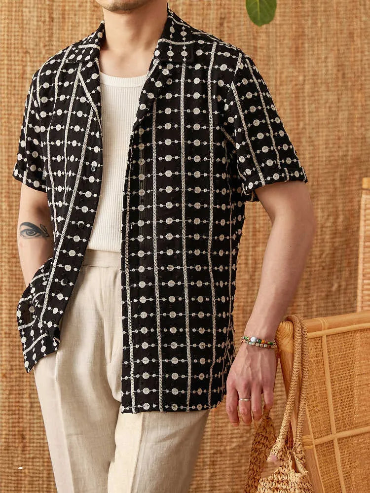 Black 100% cotton Cuban collar short sleeve shirt with printed design and embroidery, sizes M to 3XL
