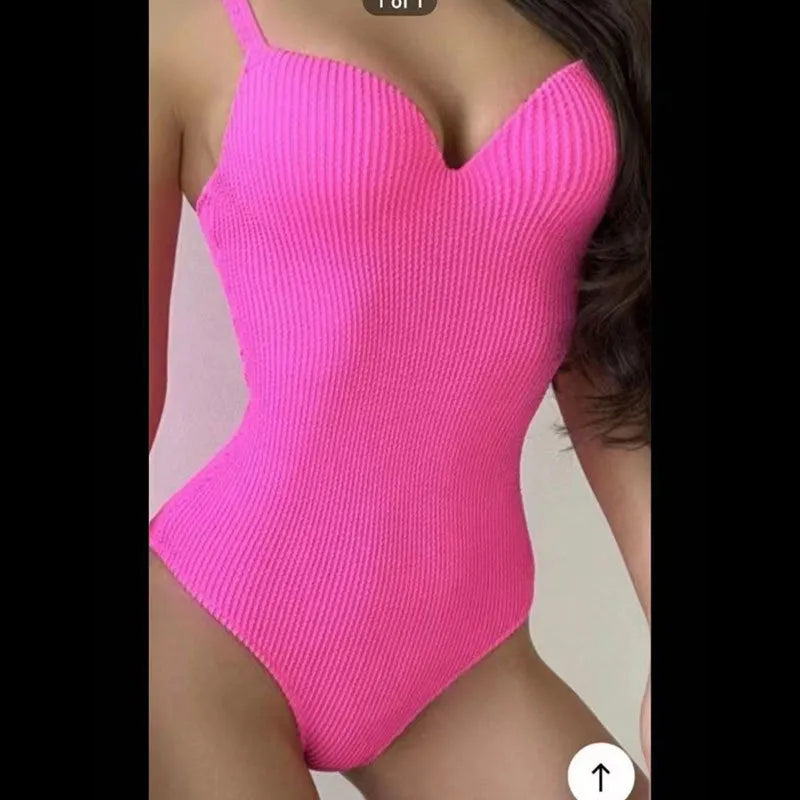 Women's one-piece swimsuit with sunken stripe pattern in black, sizes S to XL, for swimming and wading