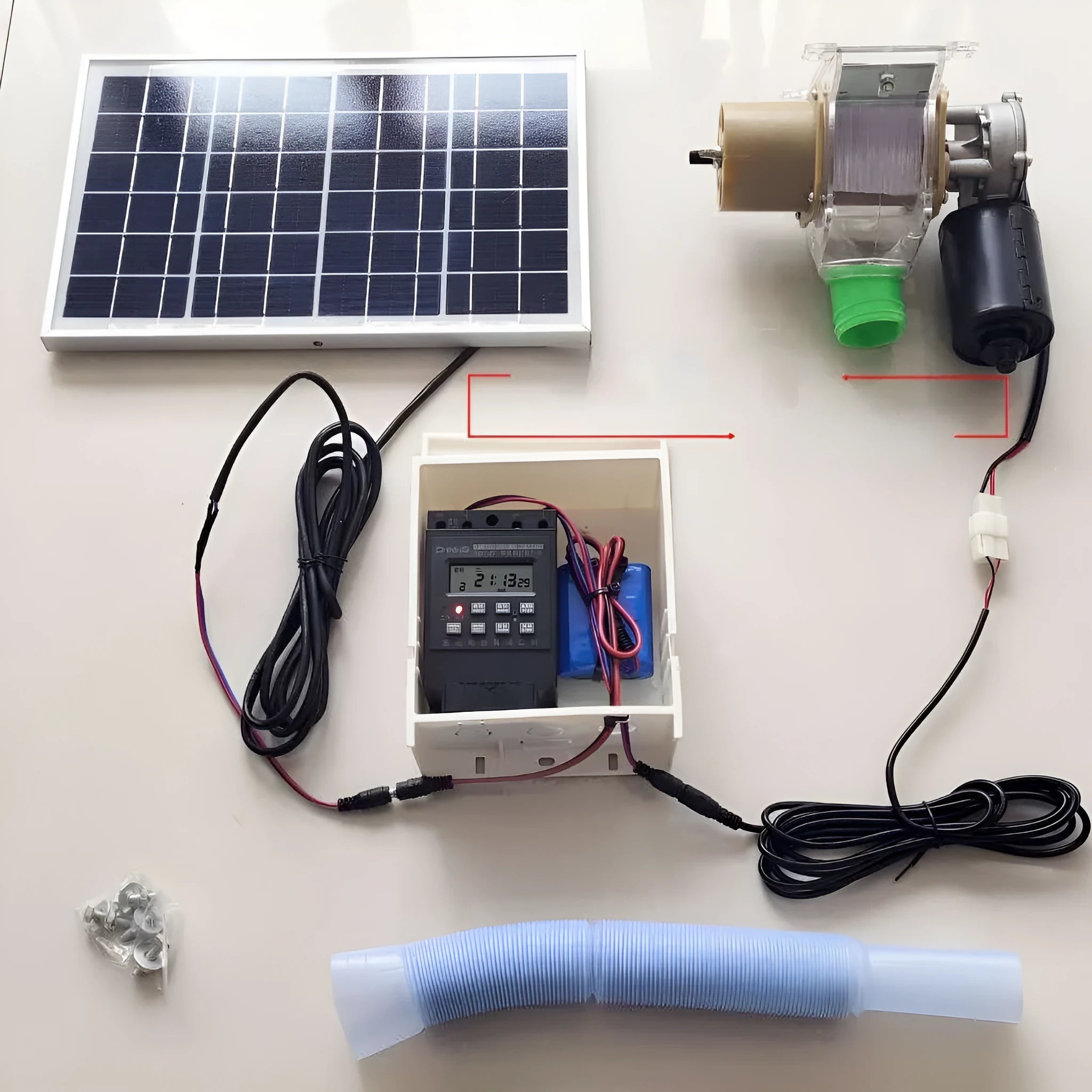 Automatic chicken and duck feeding machine with solar timer and watertight caisson for outdoor use