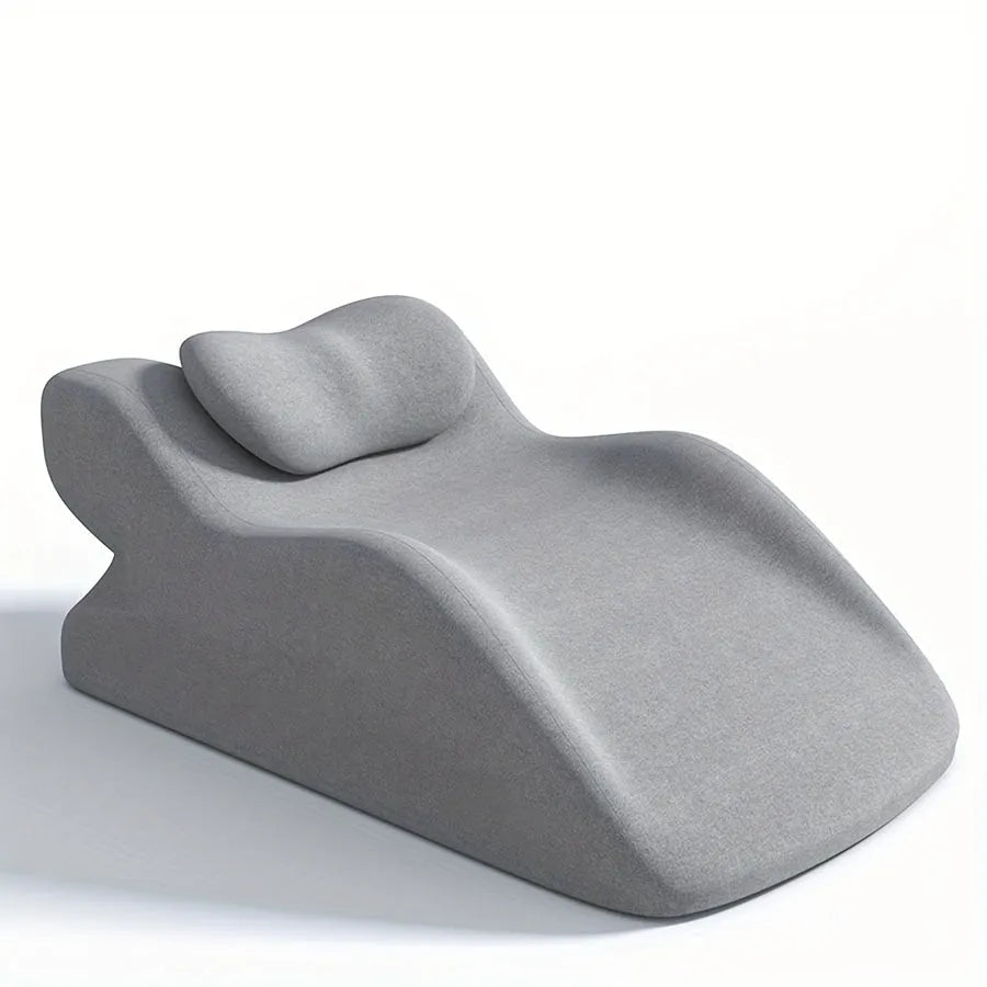 Stomach sleeper's pillow in blue colour with 40cm width and 15cm height for reading support