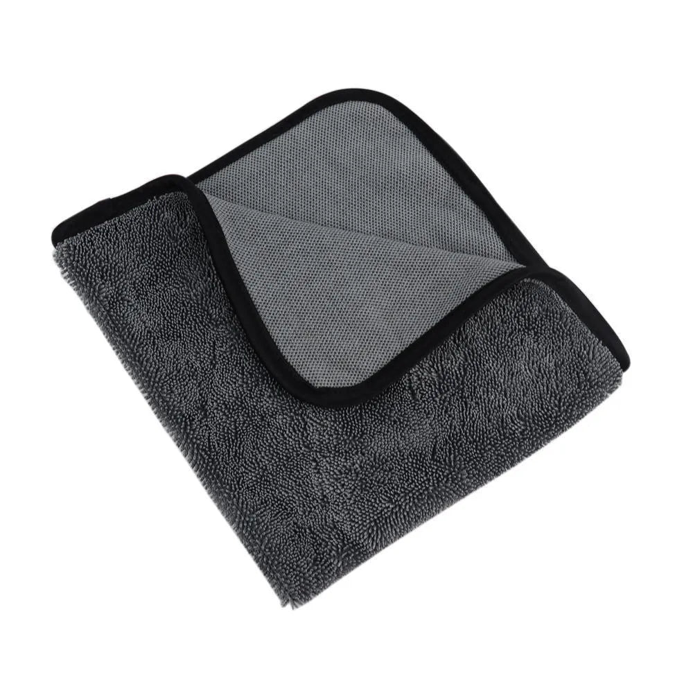 Grey square microfiber car wash towel measuring 40 by 40 centimetres