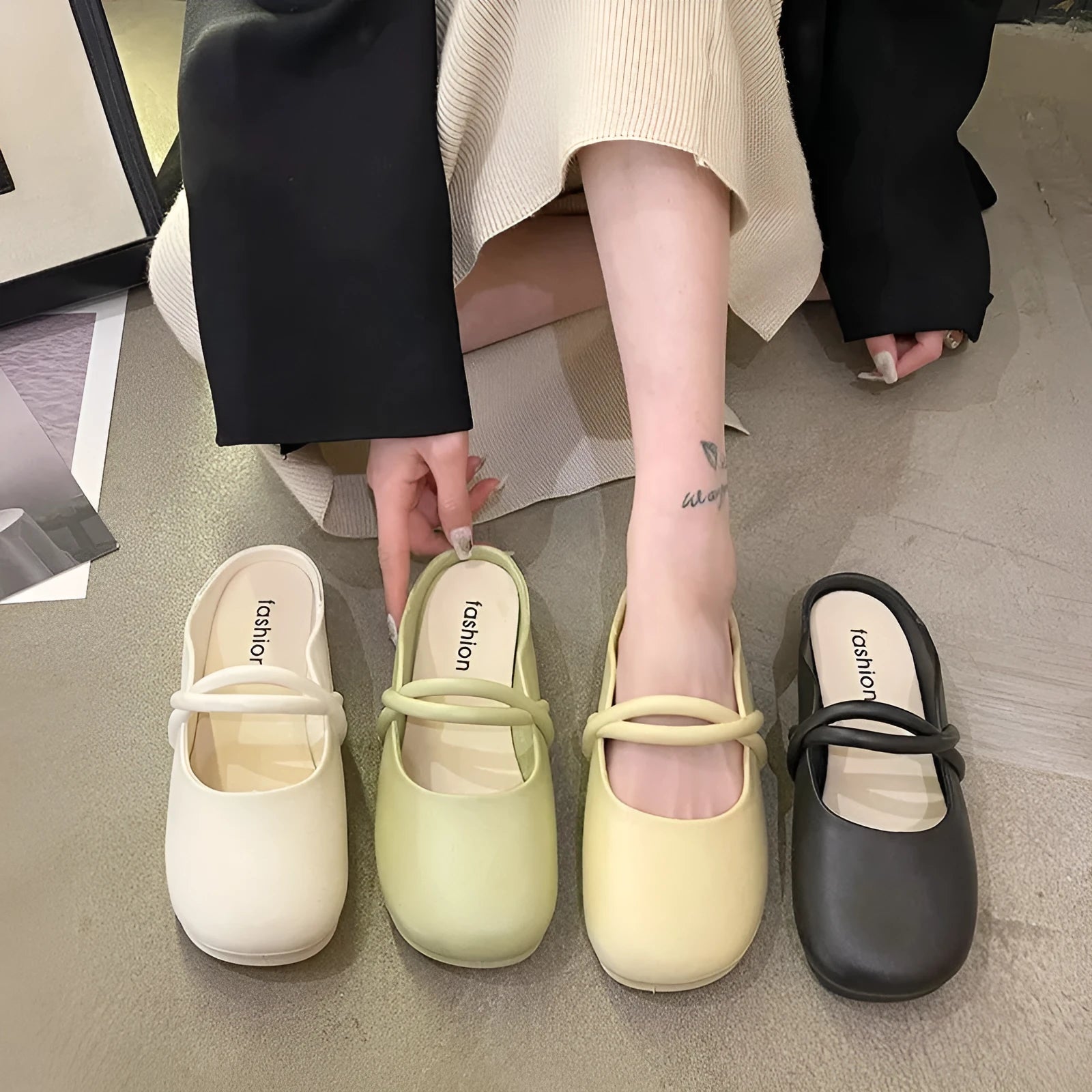Women's Baotou flip flop sandals in plastic, shown in black, beige and green colour options.