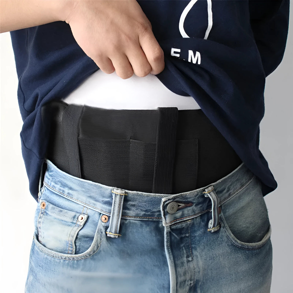 Black neoprene elastic waist belt with invisible pocket, 96cm x 15cm, for outdoor sports and left or right hand use
