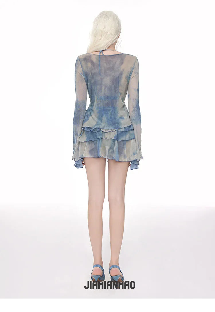 Women's long-sleeved steel support push-up swimsuit in blooming blue, shown as a split set.