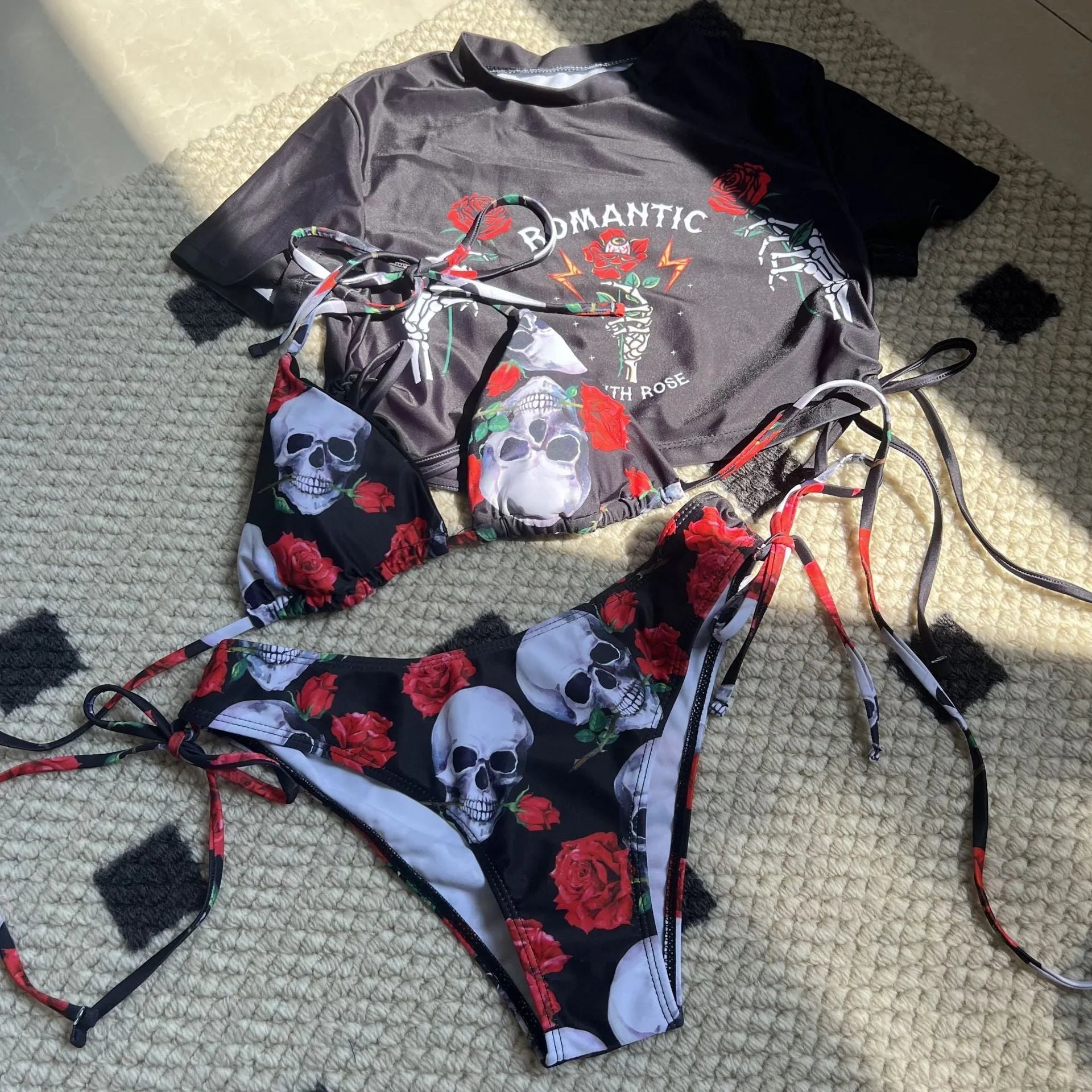 Women's three-piece swimsuit set with skull and rose pattern in red or green colour