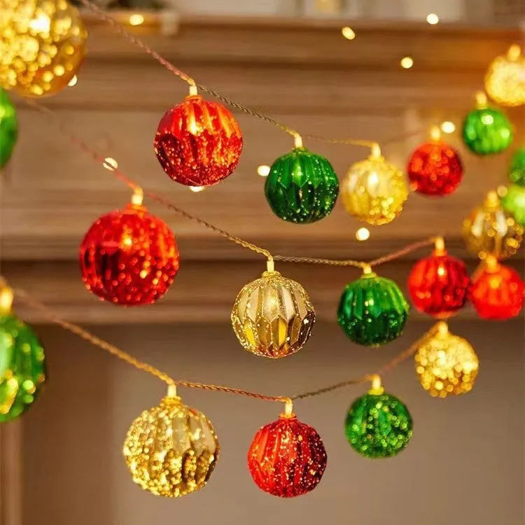 XINGX heart-shaped electroplated ball Christmas lights in gold, star, and macarons designs