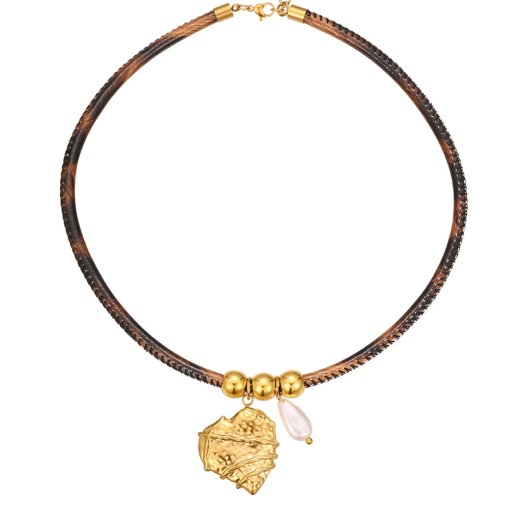 Geometric leopard pendant stainless steel necklace with gold plating on adjustable 41-50cm chain