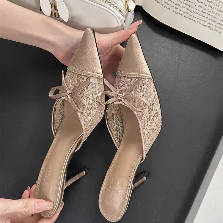 Women's lace pointed toe high heels with bowknot detail in mesh upper and rubber sole