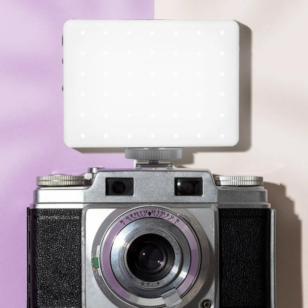 VL-60BI and VL-68BI pocket LED fill lights with clip attachment showing 10.4cm by 7.5cm by 12.5cm dimensions