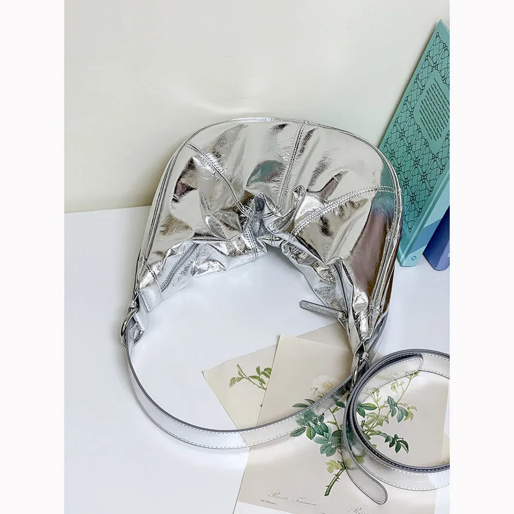 Women's genuine leather shoulder bag in dumpling shape with double joint straps