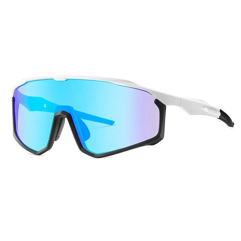 Mountaineering goggles with full-frame design and polycarbonate lenses in various colour options for UV protection