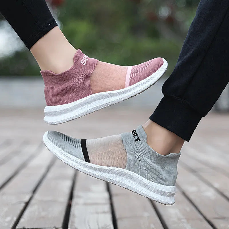 Flyknit casual sports sock shoes with lace-up closure and hollow design in multiple colour options