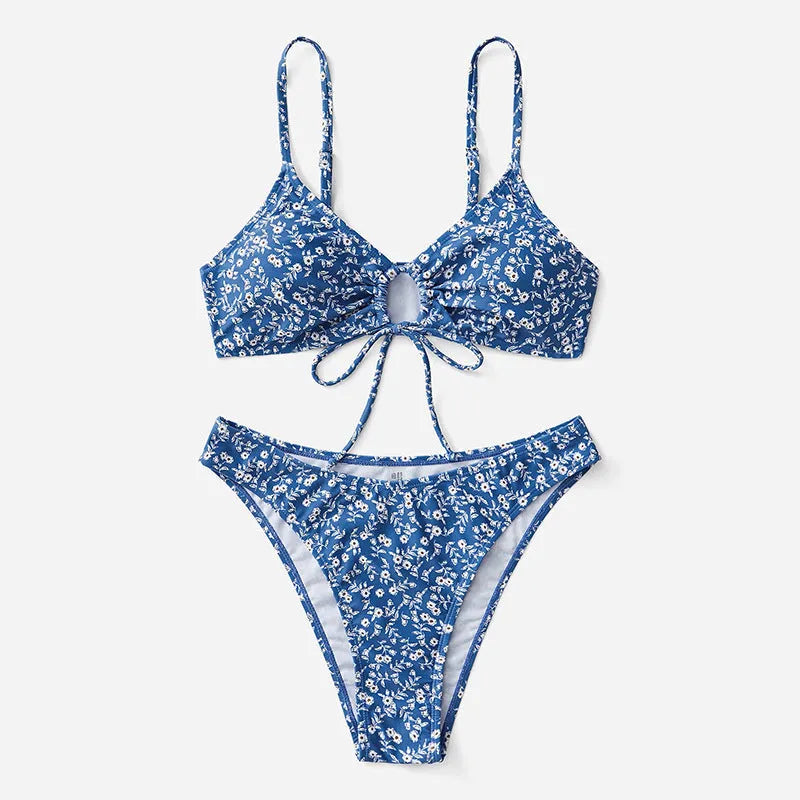 Blue three-piece swimsuit set with top and shorts for swimming without steel rings