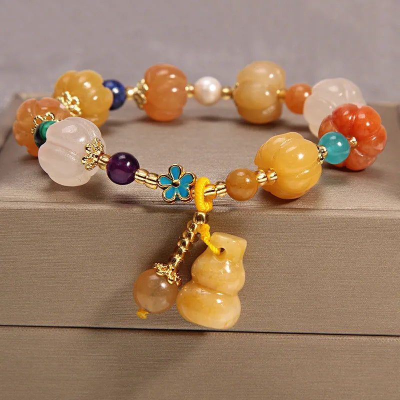 Yellow agate crystal bracelet for women with adjustable 18-22cm length in khaki colour and gold silk