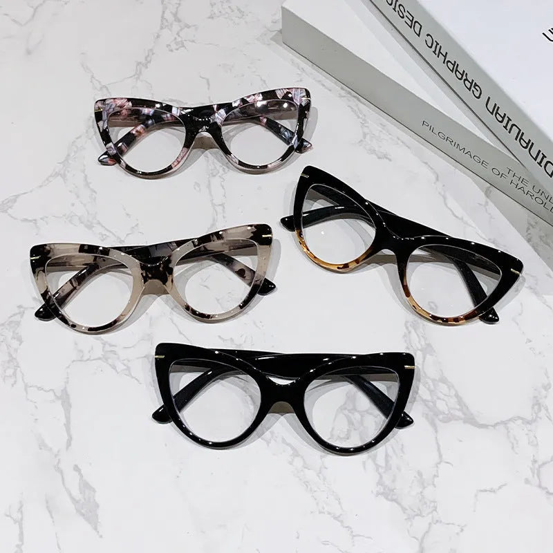 Women's large frame cat's eye high presbyopic glasses with dragon and phoenix decorations in various colours