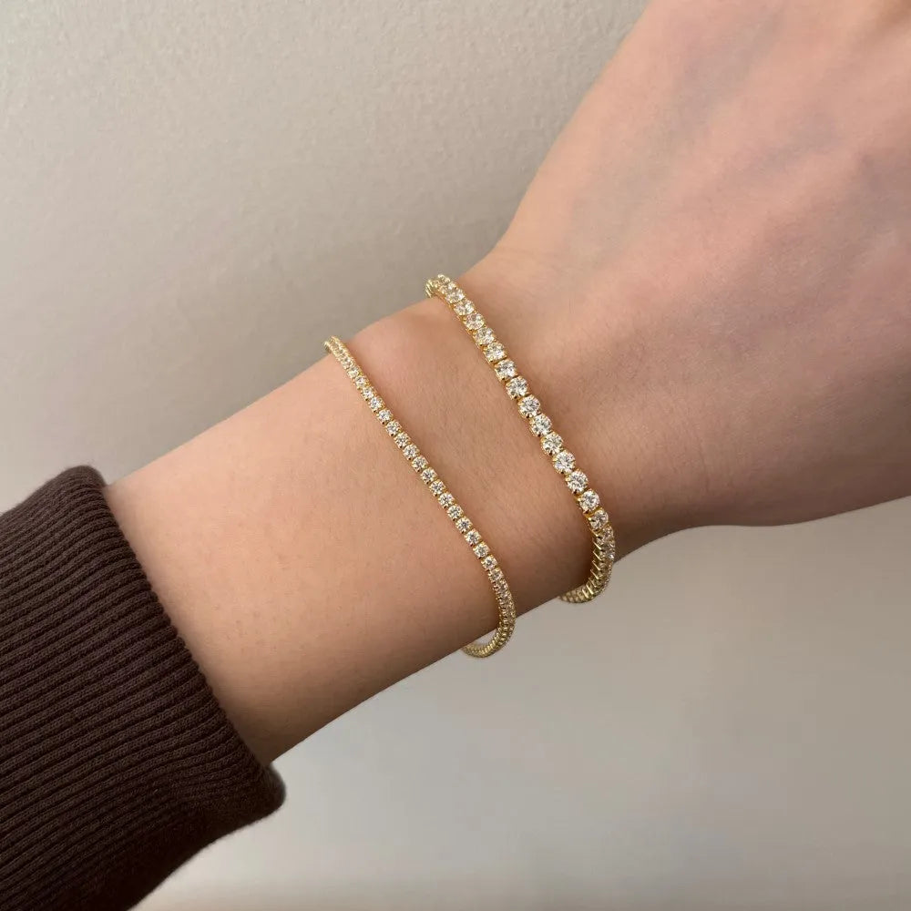 S925 sterling silver women's bracelet with inlaid zircon, geometric round design, 2.5mm or 3mm width.