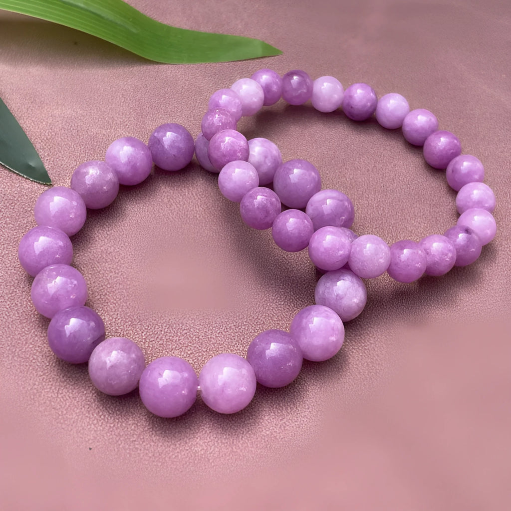 Purple Six Words Curse quartz jade bracelet in traditional Chinese style showing multiple circle design