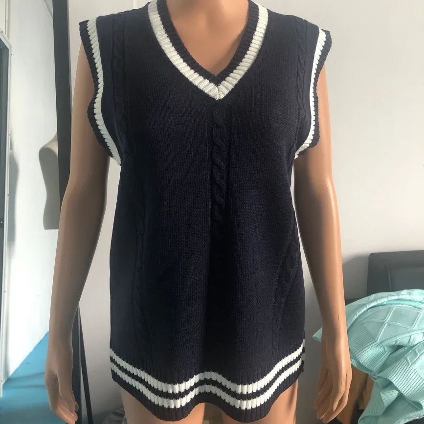 Women's V-neck striped stitching knitted sweater in slim fit with 50cm length