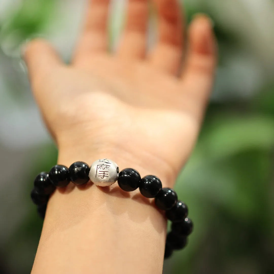 Black agate bracelet with 10mm beads and sterling silver clasp, Chinese-style handcrafted jewellery