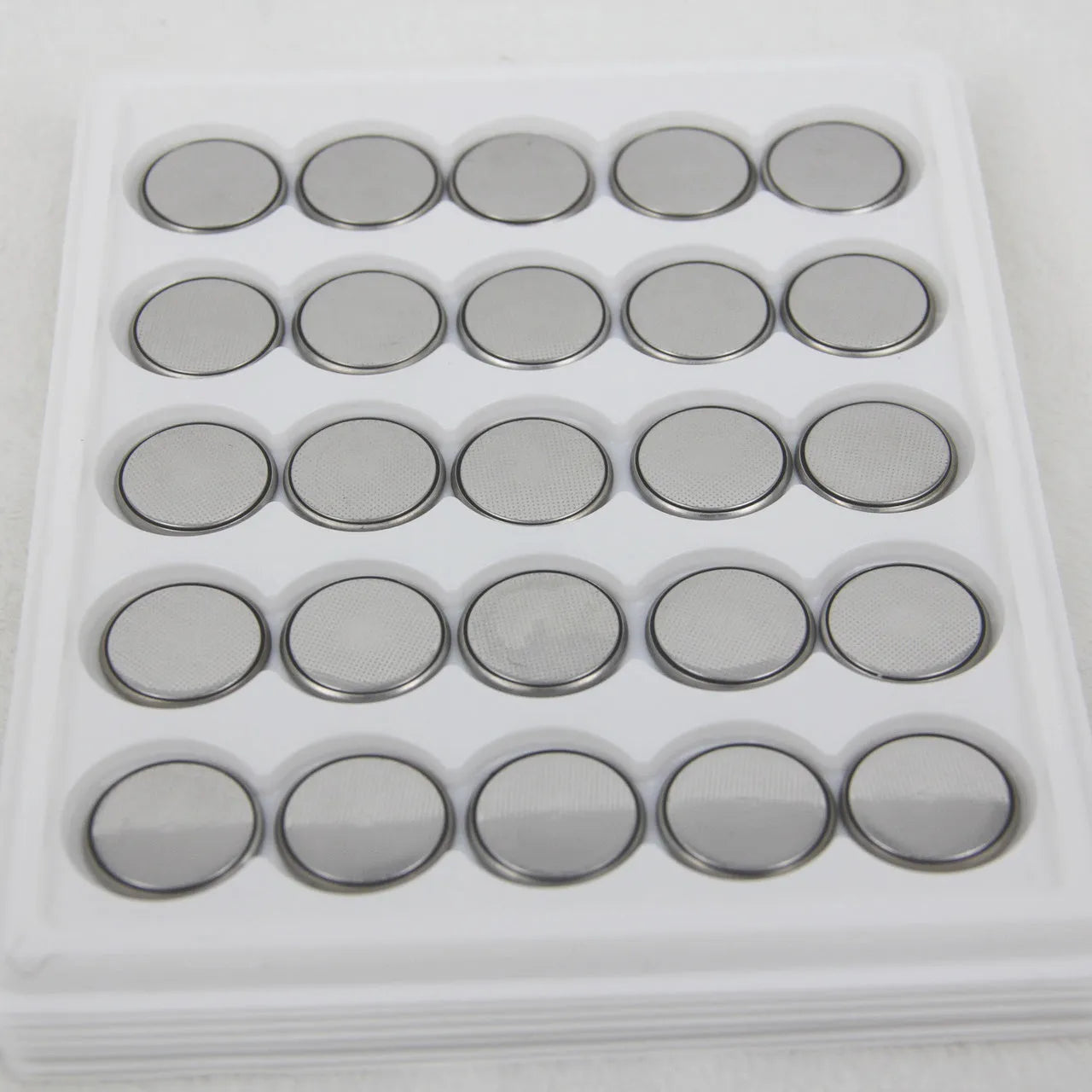 CR2032 CR2025 CR2016 3V button batteries coin cells for electronics