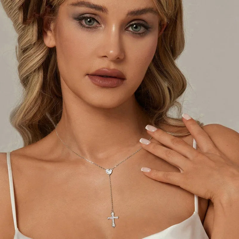 Simple V-neck love cross necklace with 925 silver pendant on O-ring chain, adjustable 50cm length