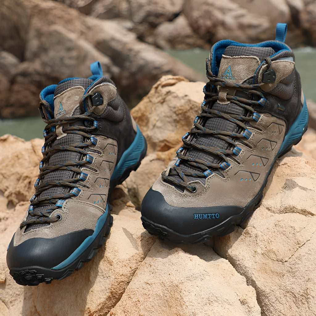 Men's low top waterproof hiking shoes with black rubber sole and EVA outsole, brown colour, spring autumn walking