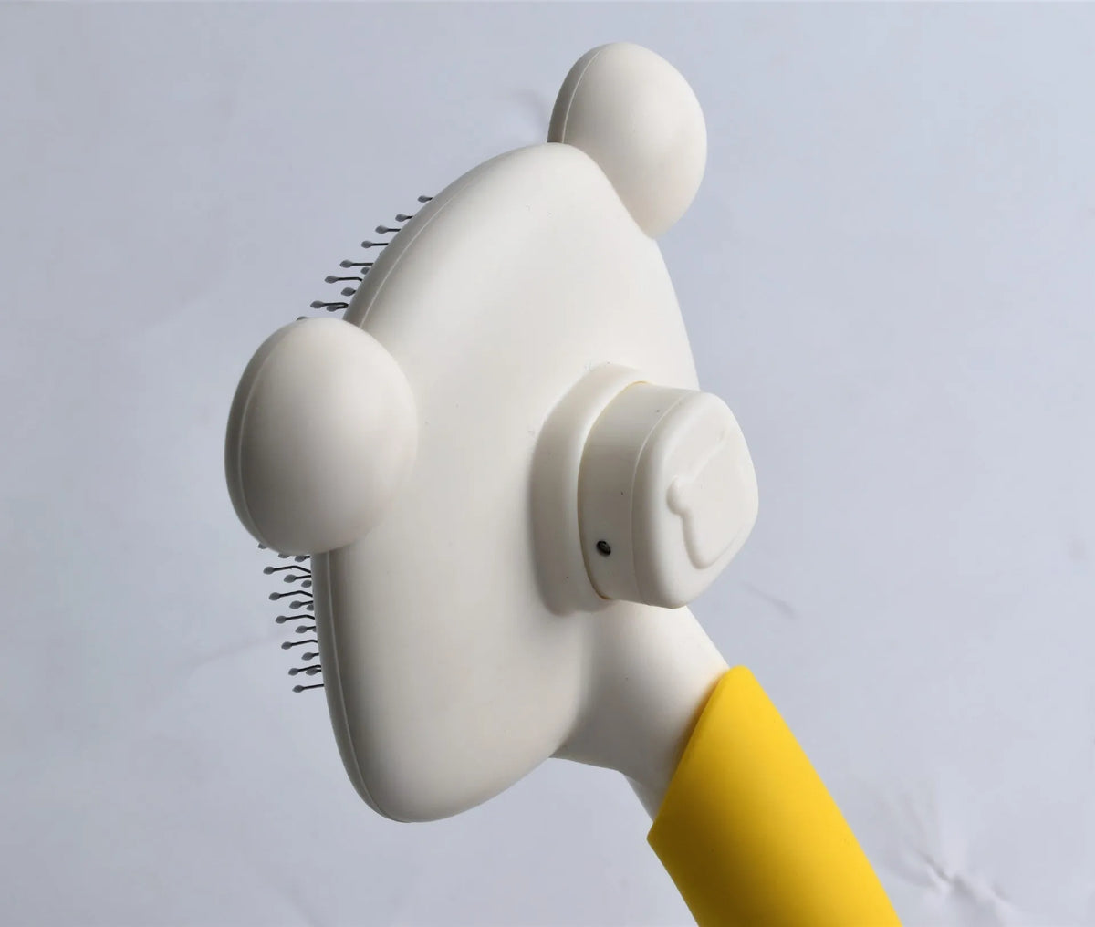 Dog comb brush in blue or yellow, ABS plastic floating comb for removing loose dog hair