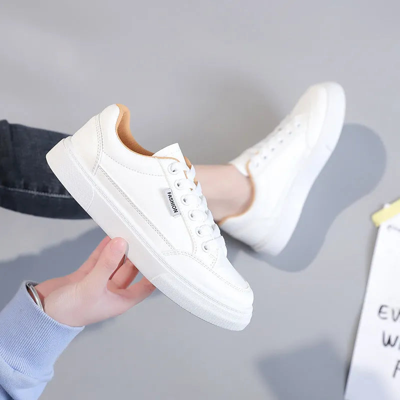 Korean style low-top sneakers in white or brown with artificial PU upper and wear-resistant soles