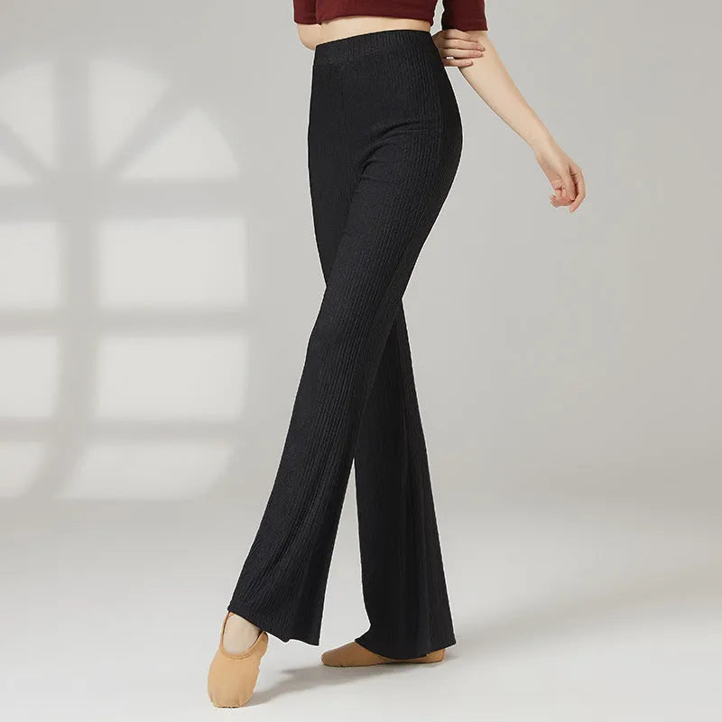 Women's classical dance practice trousers in solid colours with 100% polyester construction
