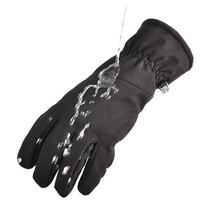 Outdoor camouflage gloves with anti-slip palm and touchscreen fingertips for winter sports