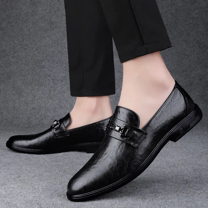 Men's low-top slip-on cowhide shoes in black or brown with rubber sole and 1-3cm chunky heel, sizes 36-46
