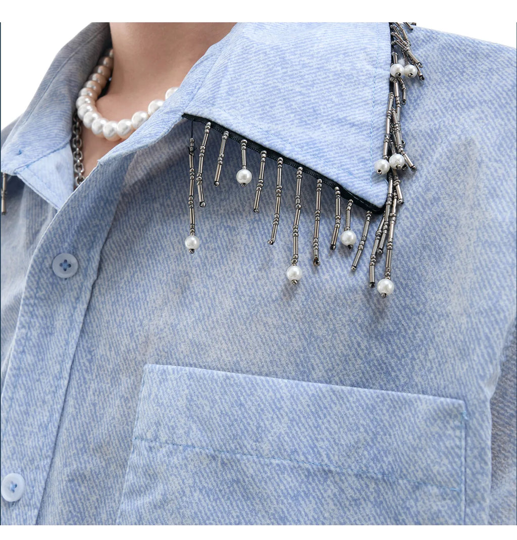 Men's blue and white gradient short sleeve shirt with quilted texture and loose fit design