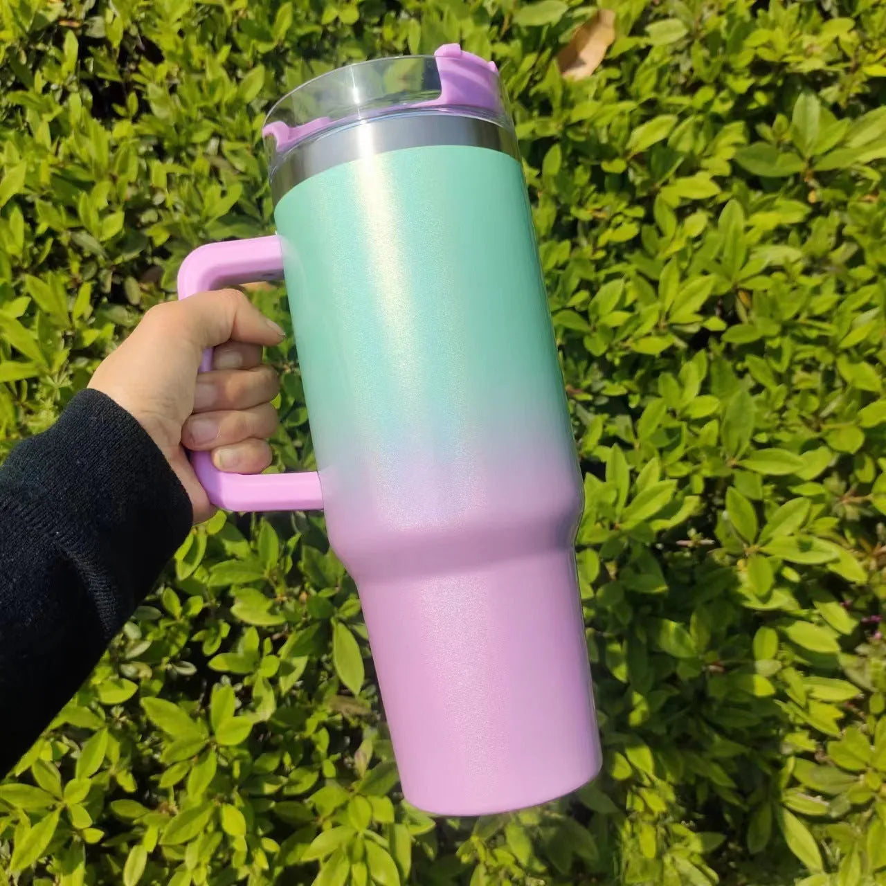 Large capacity stainless steel vacuum insulation cup with rainbow colour finish