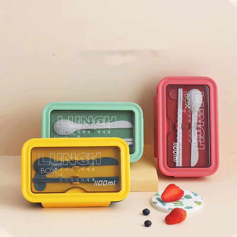 Green four-layer partitioned bento box with 20.5*12.5*7.5cm dimensions and separate food compartments