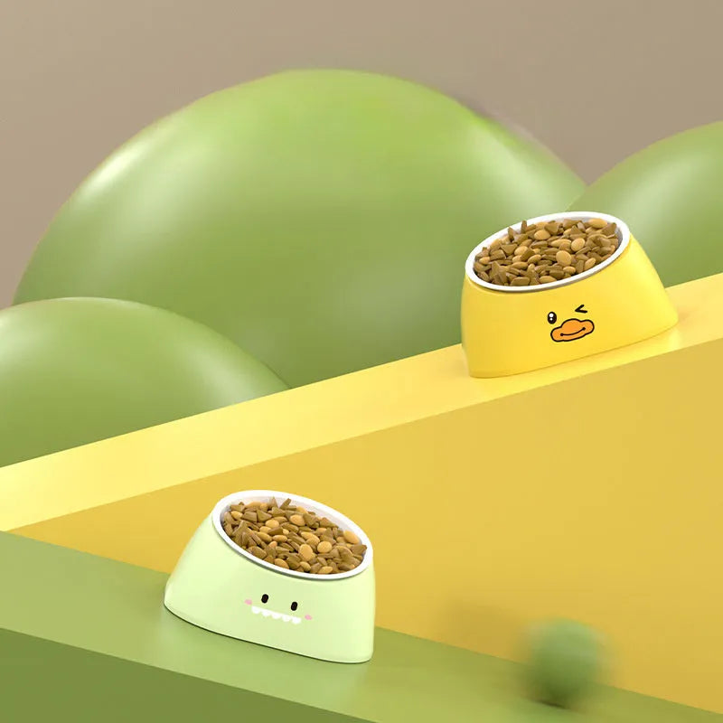 15 degree tilted cat bowl with stainless steel and PP construction in green colour