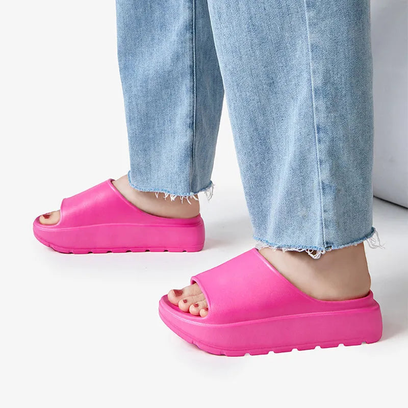 Women's beige fish mouth slippers with 5.5cm thick injection-moulded EVA soles for bathroom and beach use