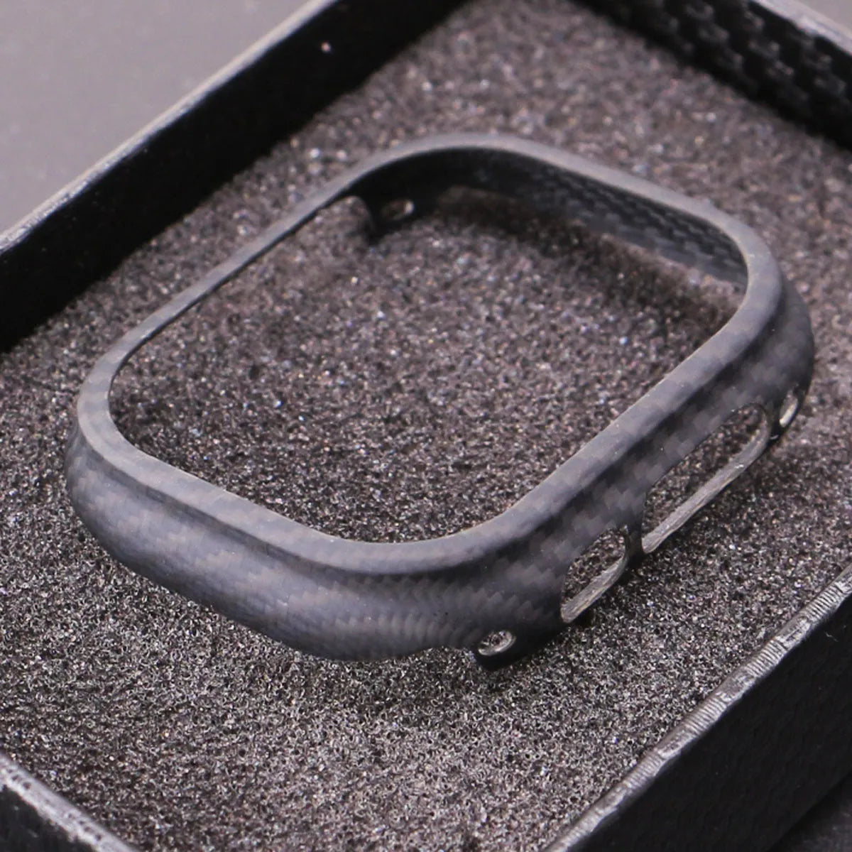 Carbon fibre watch case in glossy or matte black, fits 49mm 45mm 42mm 41mm 40mm, weighs 20g