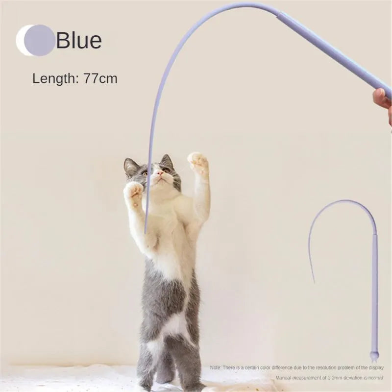 Blue simulated mouse tail cat toy with 80cm silicone tail and ABS handle for interactive feline play