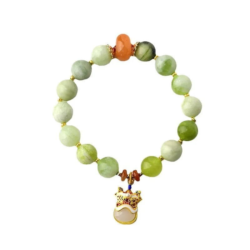 Women's retro bracelet with a 10mm green milk-in-water Xingshi jade geometric pendant