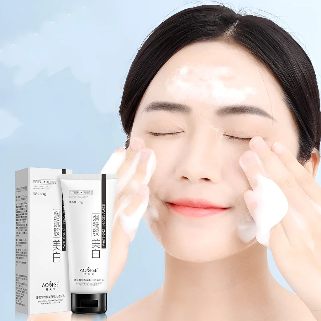 White tube of whitening and freckle removing facial cleanser, 100ml, for universal use.