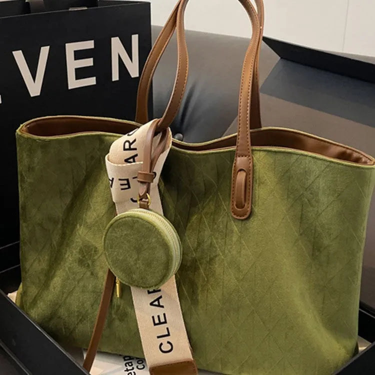 Green casual large capacity tote shoulder bag with adjustable strap and multiple compartments for leisure travel